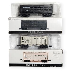 Southern Pacific N Scale Stock Car & Hopper Car In Original Box Pre-owned